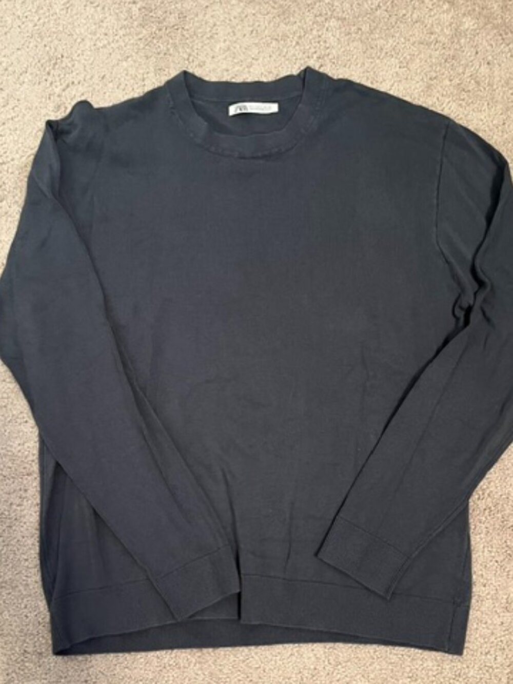 Zara Men's Lightweight Sweater